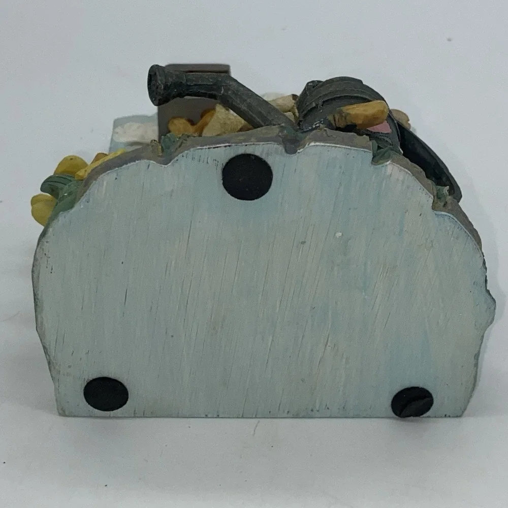 Bunny Hare Resin Spring Garden‎ Watering Can Ceramic Bookends 5 5/8" Tall - Picture 8 of 16